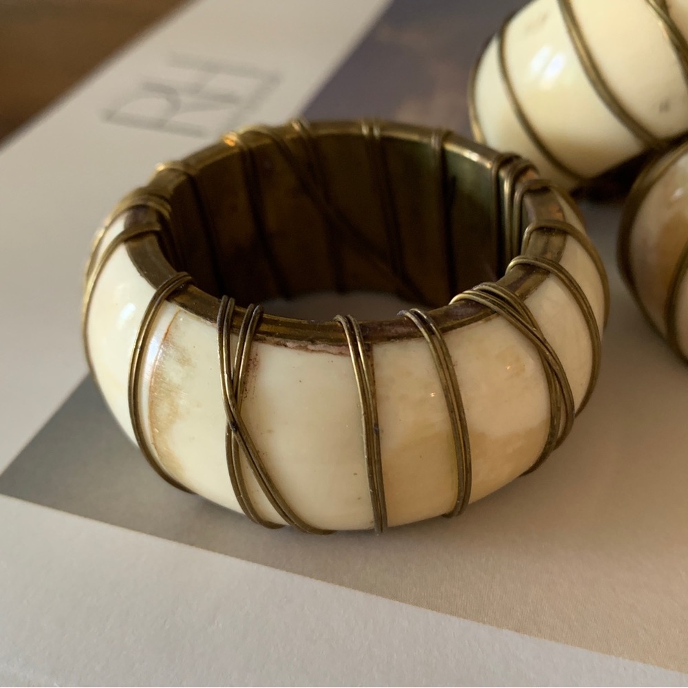 Raymond Waites Design Vintage Brass Wrapped I Stone Look Napkin Ring Set